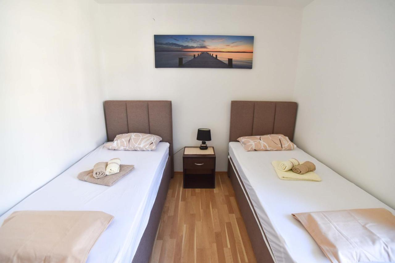 Apartment Near Old Town ブドヴァ エクステリア 写真